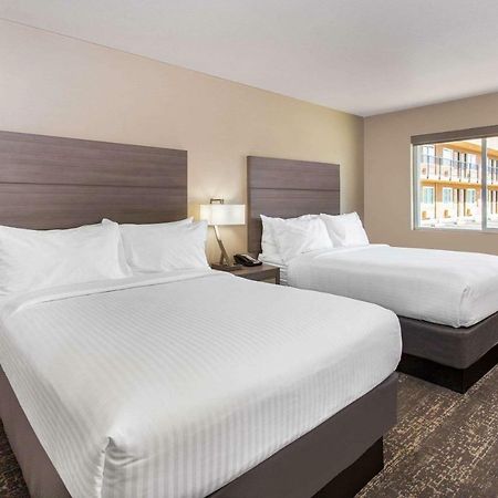 Days Inn Merced / Yosemite Area Exteriör bild