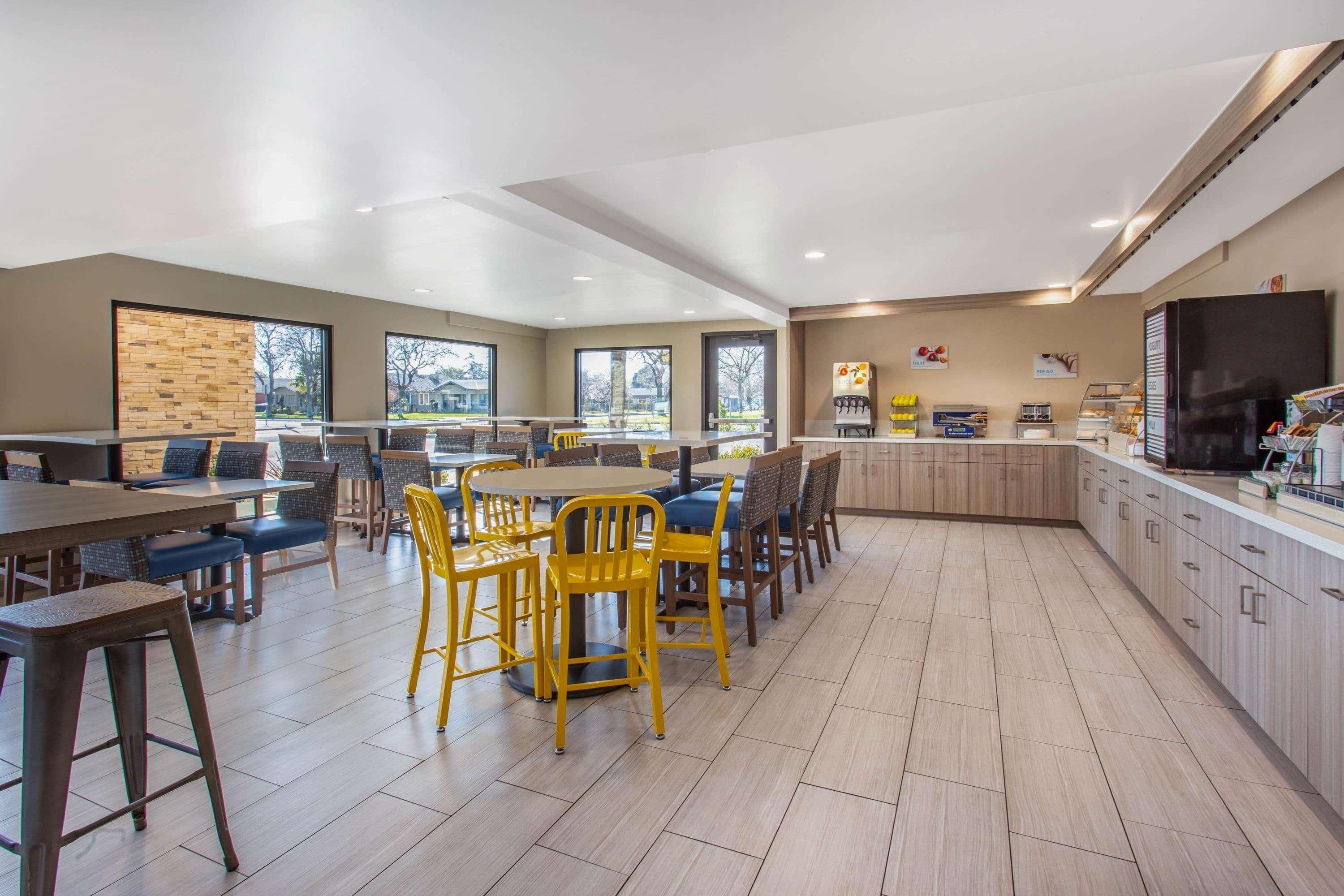 Days Inn Merced / Yosemite Area Exteriör bild