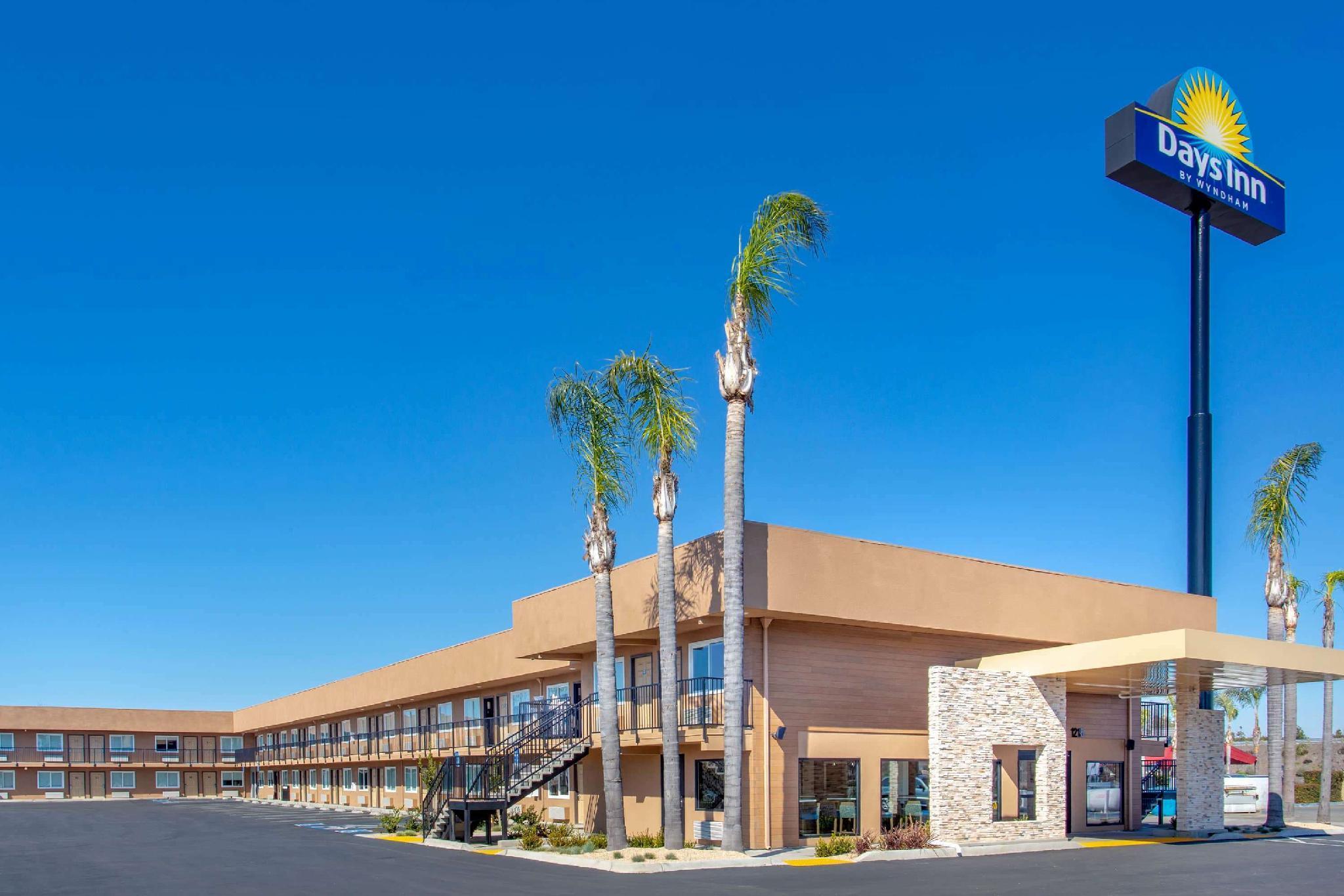 Days Inn Merced / Yosemite Area Exteriör bild