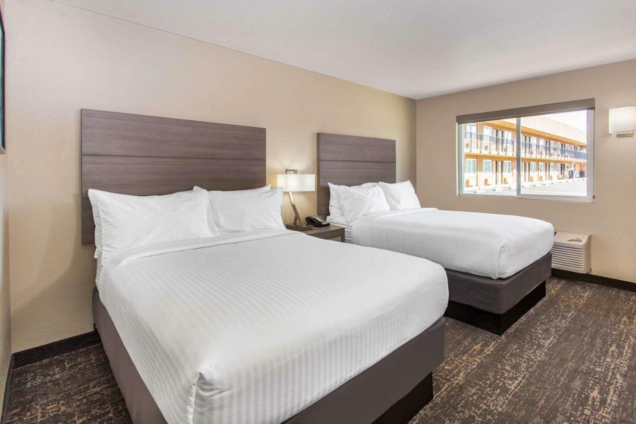 Days Inn Merced / Yosemite Area Exteriör bild